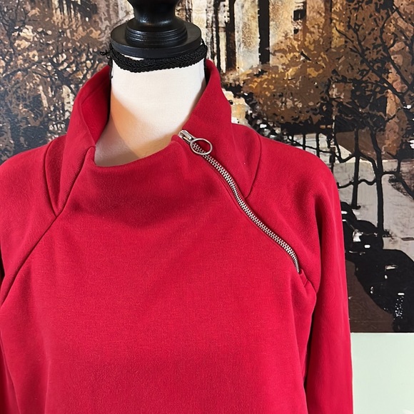 Athleta Cozy Karma Asym Pullover, MT - Picture 5 of 13